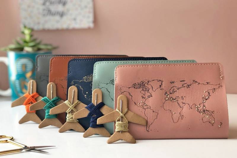 Kombi-Set Von 4 Stitch Your Travels Passport Cover - Wähle Cover, Um 20% Zu Sparen | Mix & Match in Allen Farben Vegan & Echtleder von WeAreChasingThreads