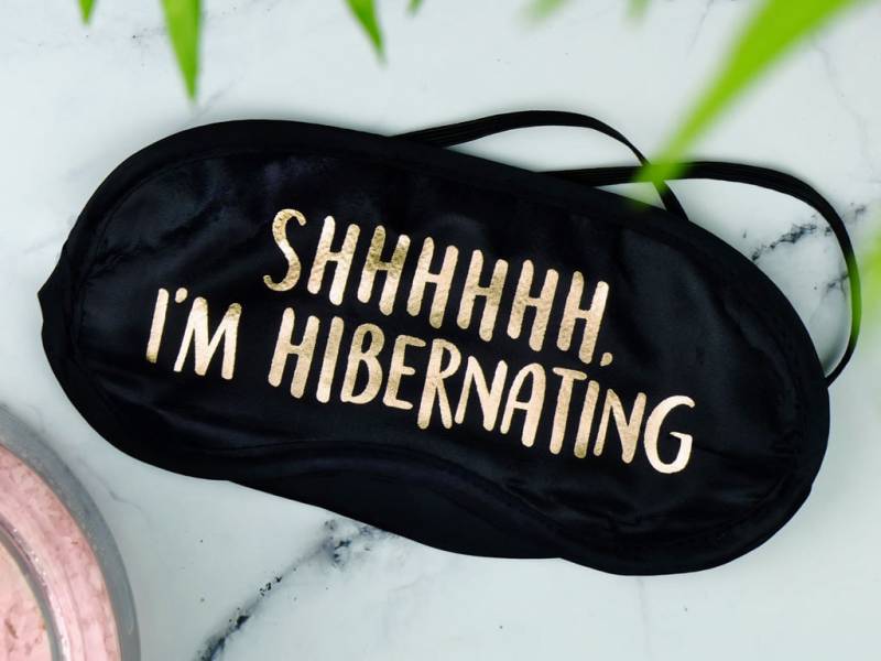 Shhhhhh, Bin Ich Im Ruhezustand Goldfolie Augenmaske Shhhhhh, Bin Ich Im Ruhezustand Goldfolie Augenmaske von WeArePaperPlane