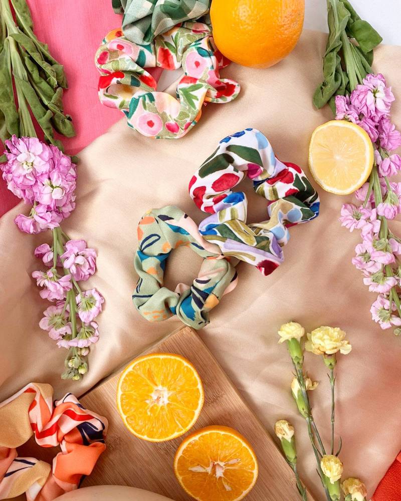 Sommer Scrunchies | Bedruckte Satin Recycelte Polyester Sommer Scrunchies | Bedruckte Satin Recycelte Polyester von WeMadeThisStudio
