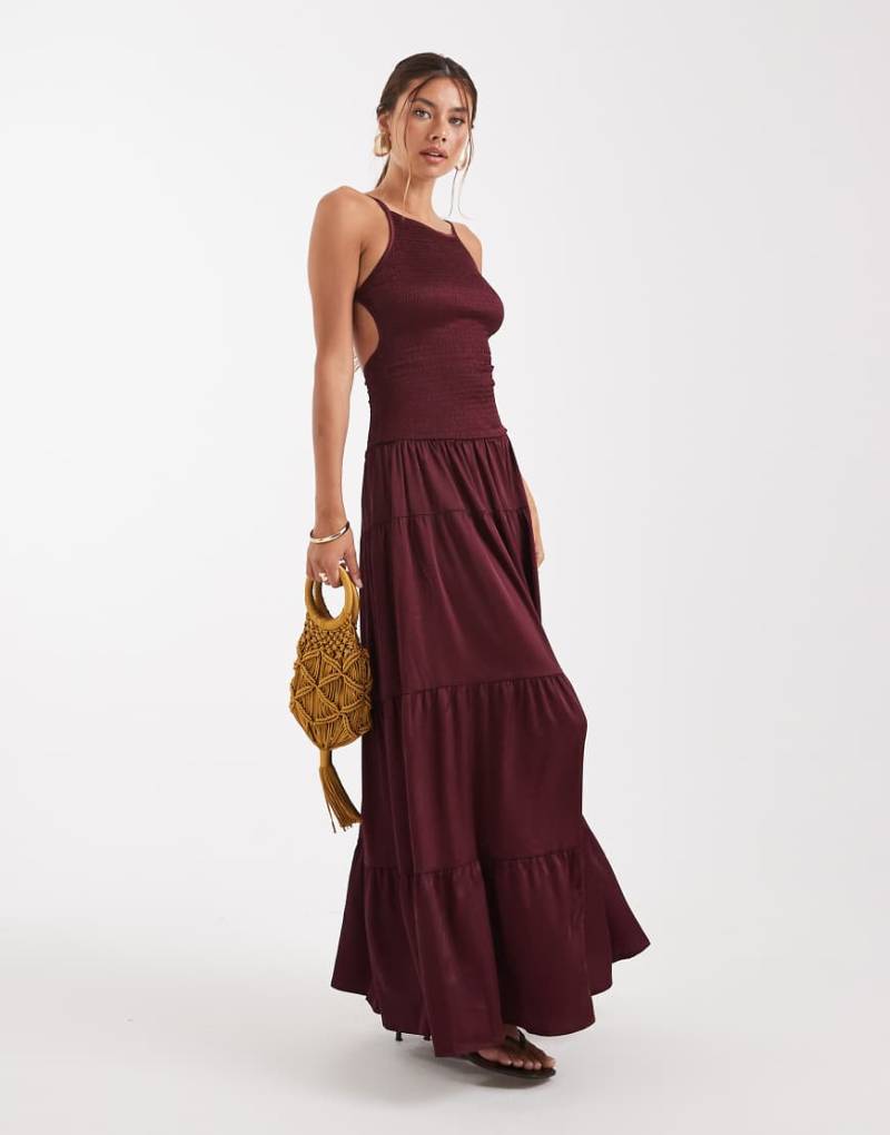 WeWoreWhat - Gesmoktes Maxikleid in Pflaume mit tiefer Taille-Lila von WeWoreWhat