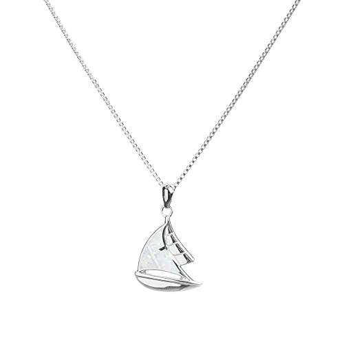 925 Sterling Silber Kette mit Segelboot-Anhänger und weißem Opal - Wunderschönes Geschenk für Segler - Modell Valencia von WearTravelers