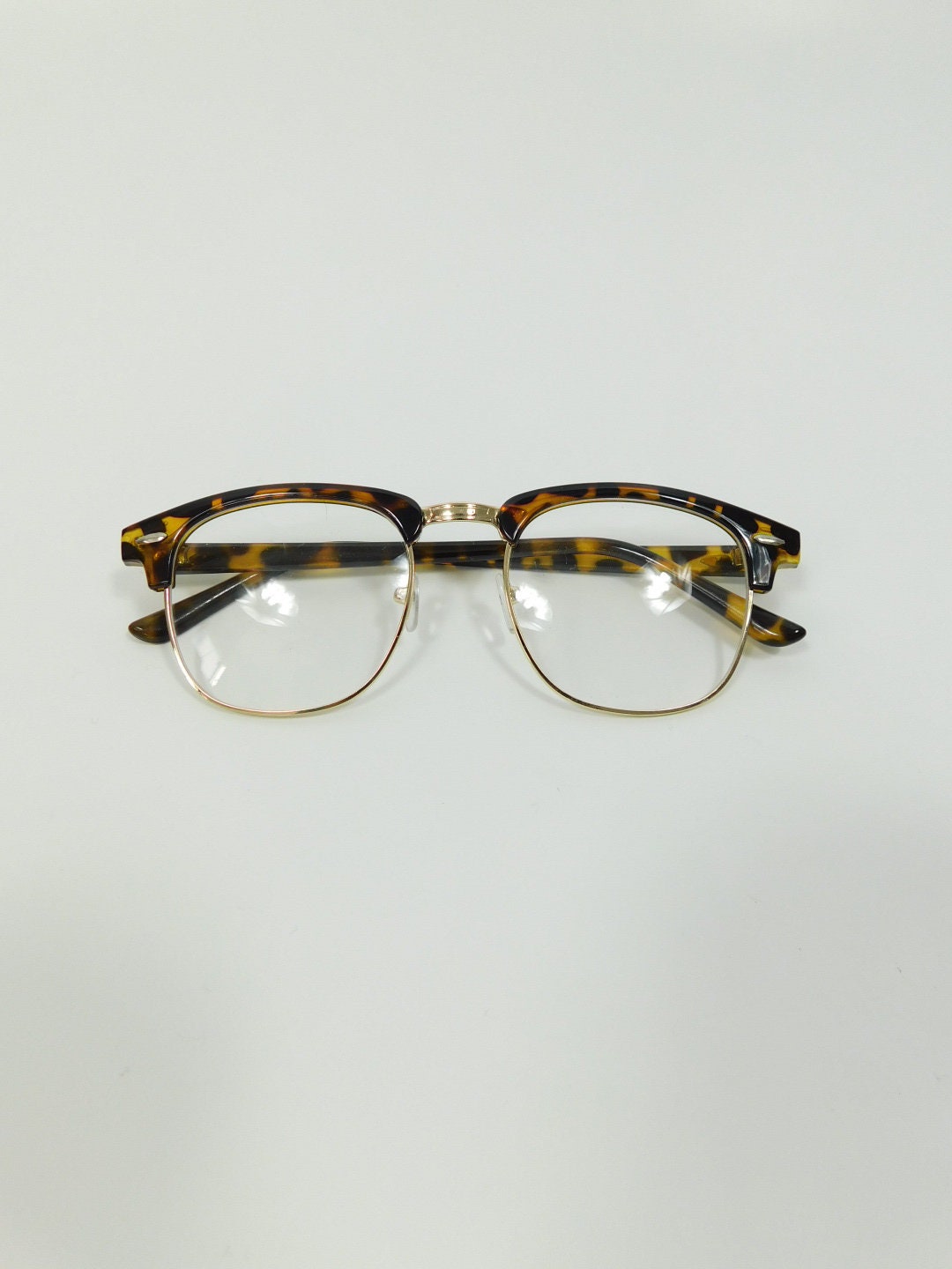 Vintage 00S Malcolm X Cheetah Print Rim Runde Gold Metall Klar Transparent Brillenmode Kostüm Sonnenbrillen Rahmen Objektiv Gläser von WearingMeOutVtg