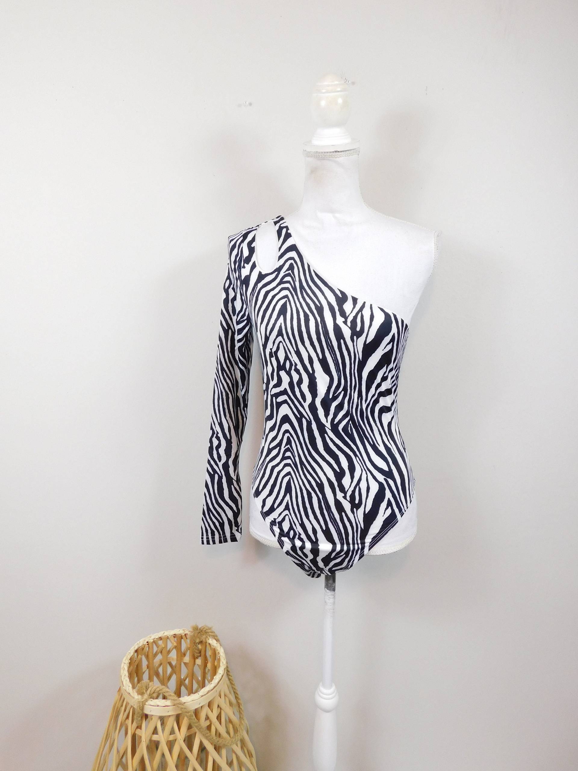 Vintage 00S Schwarz Weiß Zebra Gestreift Animal Print Cut Out One Shoulder Langarm Bodysuit Shirt Top Bluse Sz Xs/Small Medium von WearingMeOutVtg