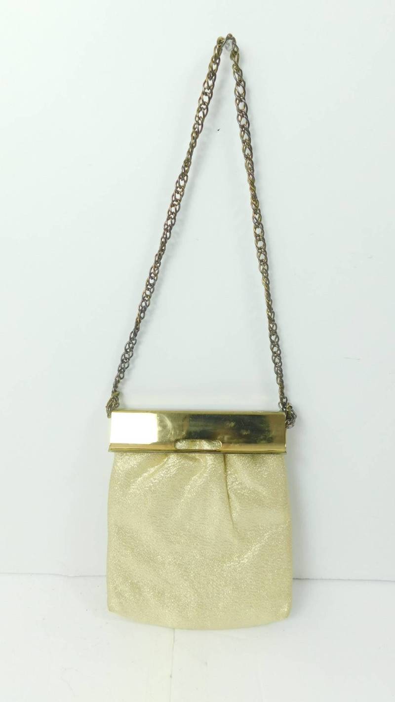 Vintage 80Er Jahre Beige Gold Shiny Metallic Metal Hardwares Boxy Organizer Tasche Geldbörse Clutch Schulter Kette Riemen Mode-Accessoire Vintage 80Er Jahre Beige Gold Shiny Metallic Metal Hardwares Boxy Organizer Tasche Geldbörse Clutch Schulter Kette Riemen Mode-Accessoire von WearingMeOutVtg