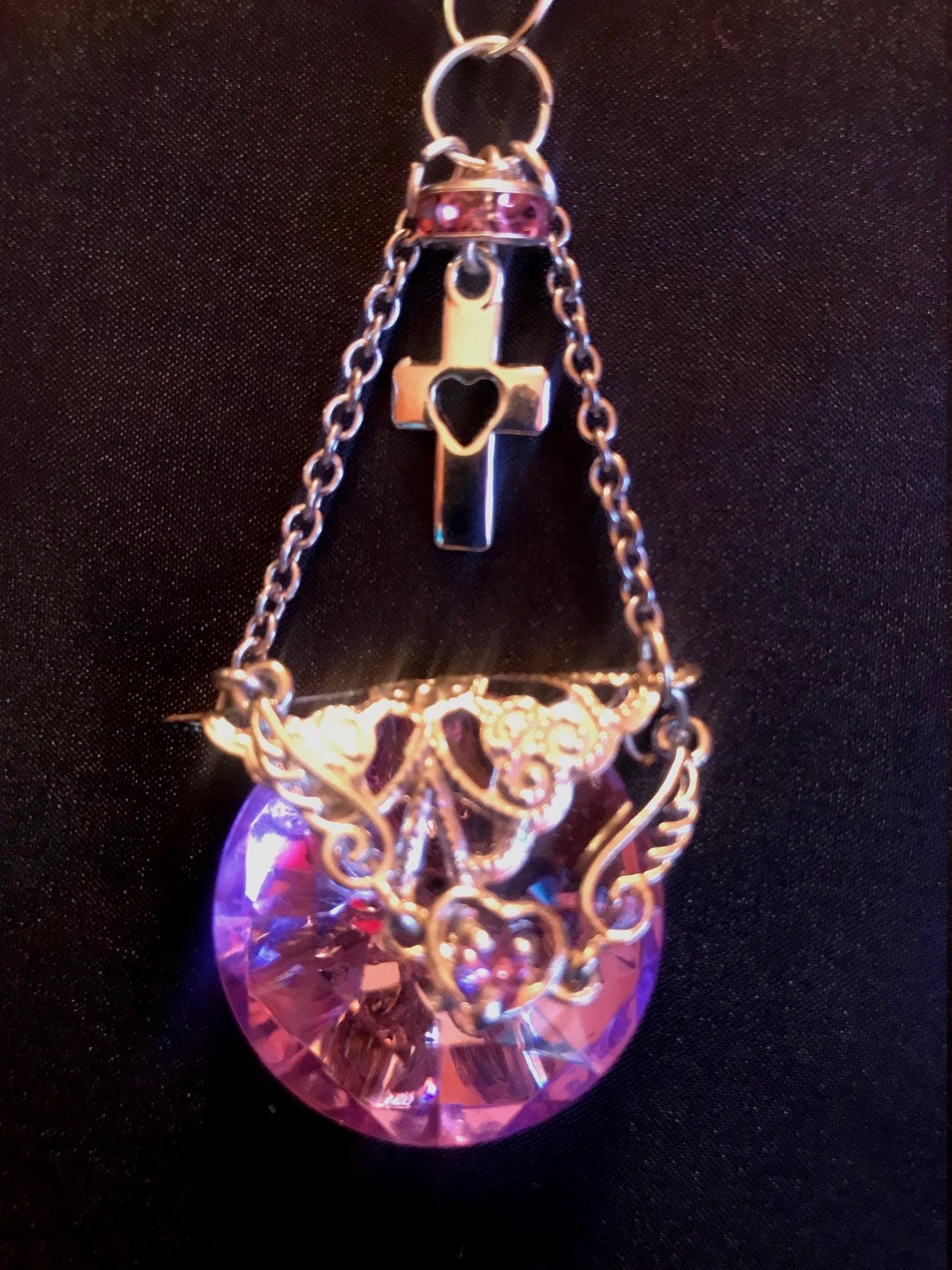 Handgefertigter Schmuck Von Bernadette Handgefertigter Schmuck Von Bernadette von WearingURFaith