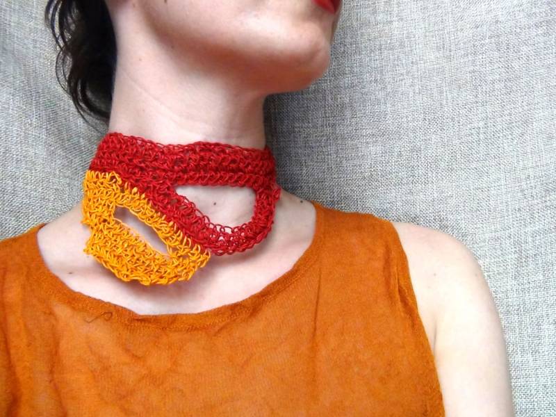 Papier, Papier Häkeln, Garn Halskette, Anweisung Schmuck, Orange Roten Garn, Häkeln Abstrakte Halskette von WearitCrochet
