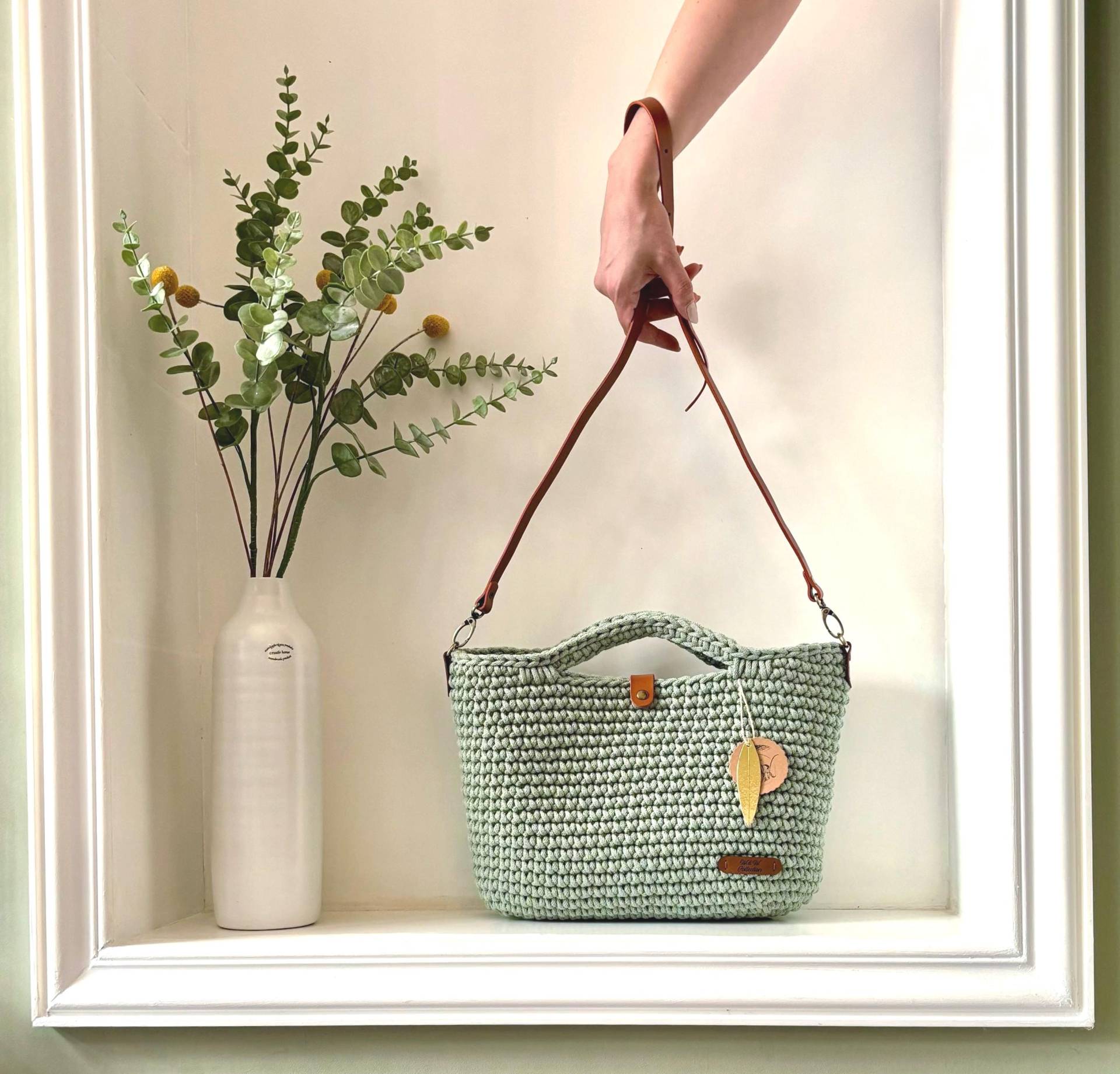 Häkeltasche „Singapur Bag" Mit Lederschultergurt Und Henkel, W.&.w. Collection Häkeltasche „Singapur Bag" Mit Lederschultergurt Und Henkel, W.&.w. Collection von WebenundWolleRama