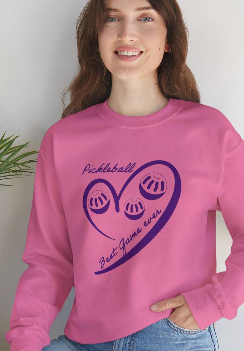 Pickleball Unisex Heavy Sweatshirt Gift For Girls & Boys Mums Christmas Cute Sweater Young People Outdoor Clothes von WebserviceArt