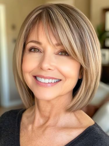 Webshaiy Perücke Damen Kurz Bob mit Pony Voluminöser Look für Reife Frauen Graabdeckung & Mama, Ombre Blonde Highlight Layered Bob Wig Glatte Synthetische Perücken with Human-Hair-Like Fiber von Webshaiy