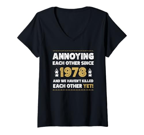 Damen Hochzeitstagsfeier nervt Sich seitdem T-Shirt mit V-Ausschnitt Damen Hochzeitstagsfeier nervt Sich seitdem T-Shirt mit V-Ausschnitt von Wedding anniverssary 1978