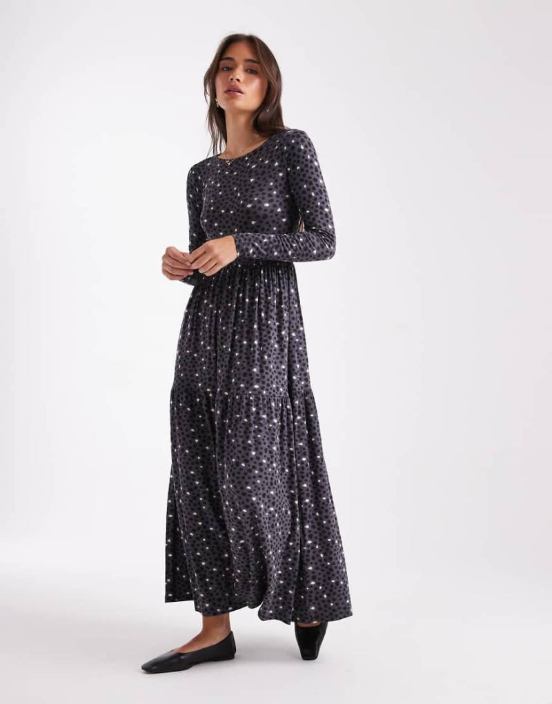 Wednesday's Girl - Langärmliges Midaxi-Kleid in Schwarz und Cremeweiß mit verwischtem Punktemuster von Wednesday's Girl