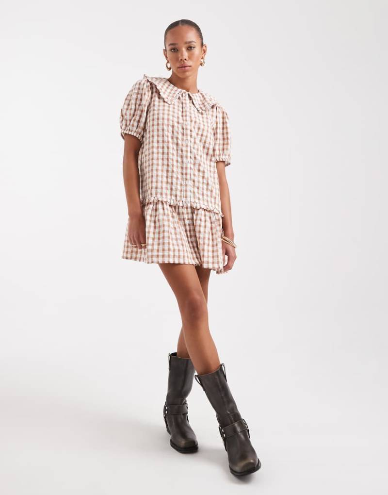 Wednesday's Girl - Mini-Hängerkleid in Rostrot mit strukturierten Vichy-Karos-Orange von Wednesday's Girl