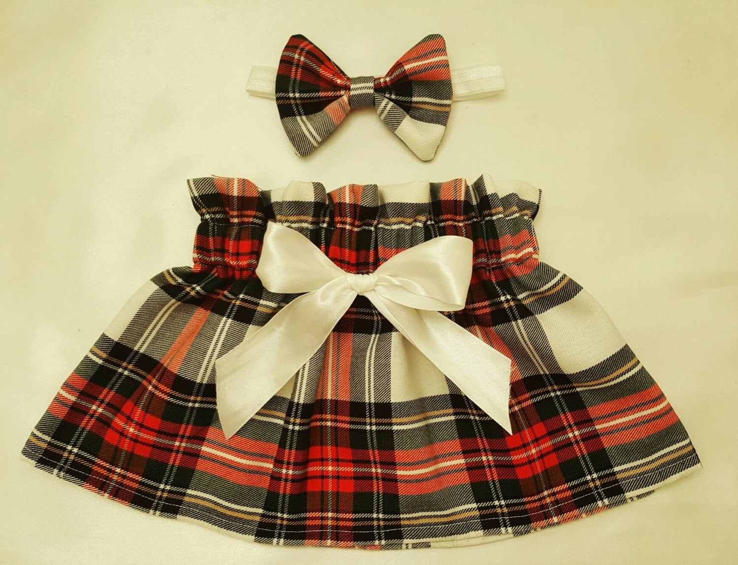 Babyrock Und Headwrap Süßes Baby Set Tartan Print Mädchen Kleidung Neu Babyrock Und Headwrap Süßes Baby Set Tartan Print Mädchen Kleidung Neu von WeeTartanThreads