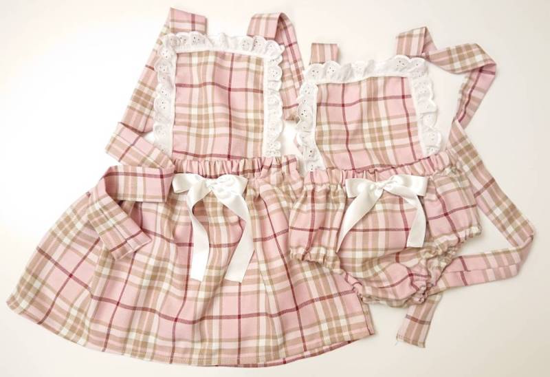 Passendes Schwester Set Mädchen Pinafore Kleid Rock Und Bloomer Cute Baby Pink Tartan Print Kleidung Neu von WeeTartanThreads