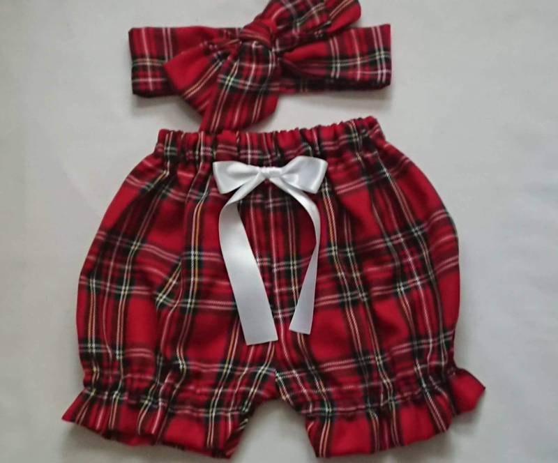 Royal Scottish Stump Tartan Druckt Baumwolle Baby's Mädchen Pumphose Und Headwrap Cute Baby Set Kleidung von WeeTartanThreads