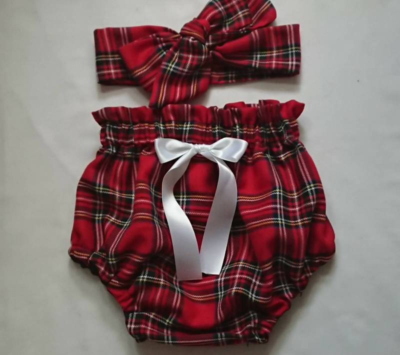 Royal Scottish Stump Tartan Druckt Baumwolle Baby's Mädchen Pumphose Und Headwrap Cute Baby Set Kleidung von WeeTartanThreads