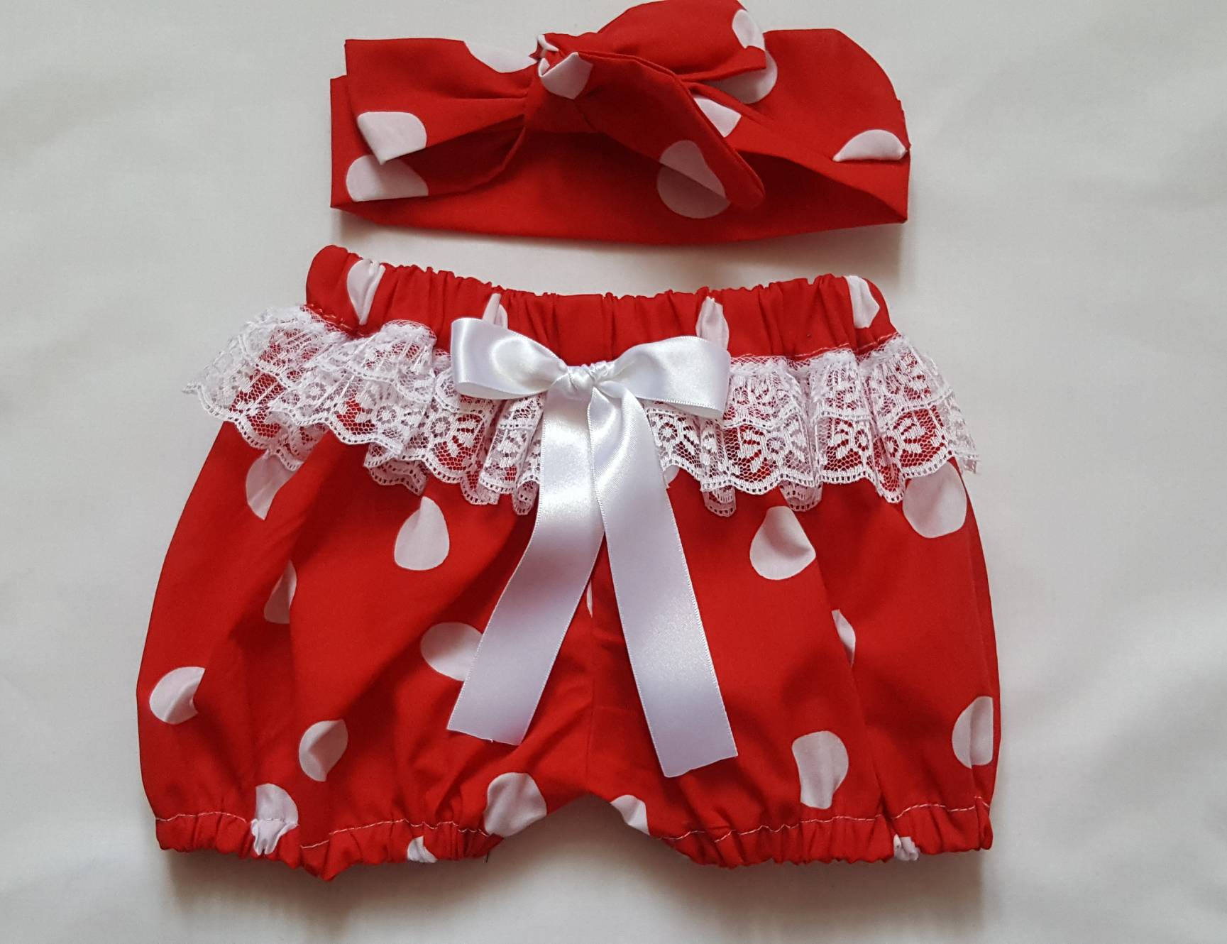 Wunderschöner Roter Polka Dots Print Sommer Baumwolle Baby Mädchen Bloomer Und Headwrap Cute Set Kleidung Frühling Outfit Neu Wunderschöner Roter Polka Dots Print Sommer Baumwolle Baby Mädchen Bloomer Und Headwrap Cute Set Kleidung Frühling Outfit Neu von WeeTartanThreads