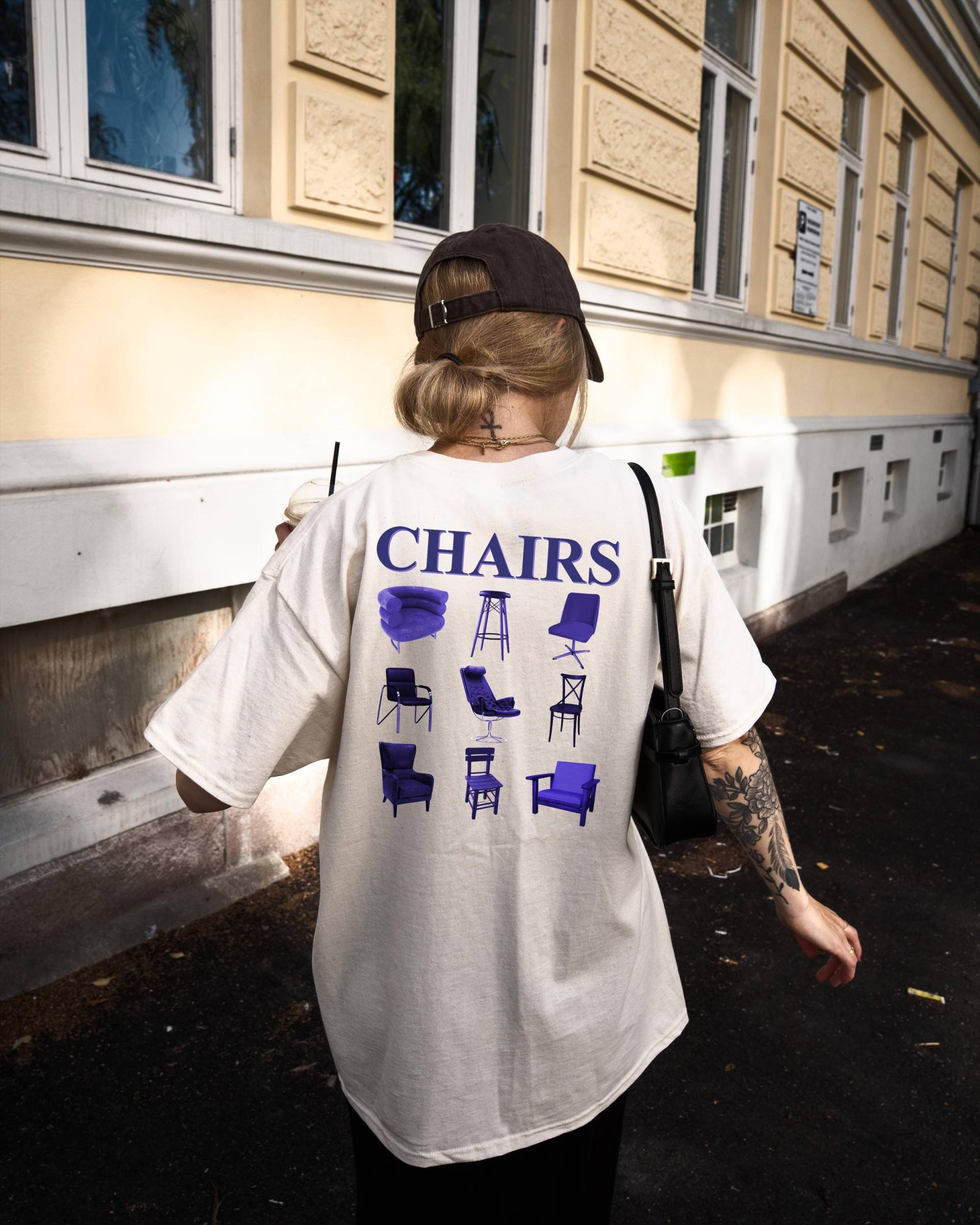 Urban Streetwear T-Shirt Bold Backprint Chairs Design, Heavy Cotton, Classic Fit, Ethically Sourced Urban Streetwear T-Shirt Bold Backprint Chairs Design, Heavy Cotton, Classic Fit, Ethically Sourced von WeegeeArt