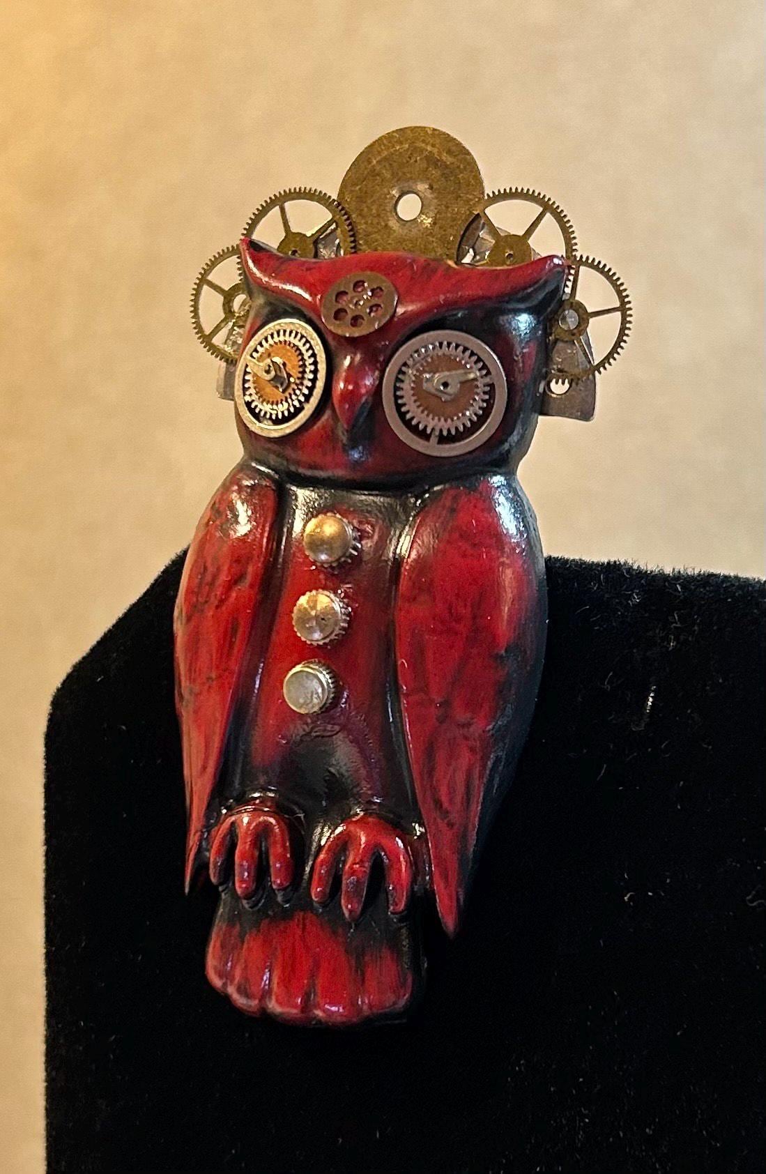 Handgefertigte Uhrwerk Eule Brosche, Pin, Anstecknadel Handgefertigte Uhrwerk Eule Brosche, Pin, Anstecknadel von WeegonzaBazaar