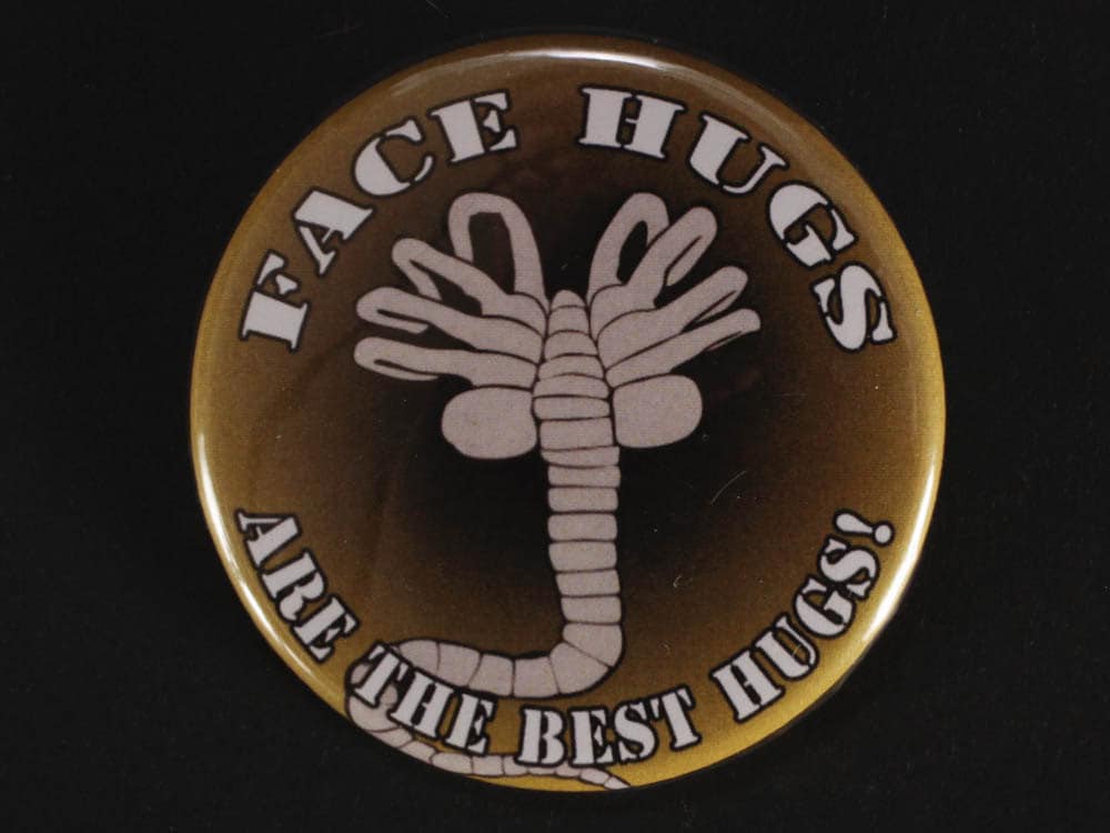 Sci-Fi Fandom Pins Sci-Fi Fandom Pins von WeegonzaBazaar