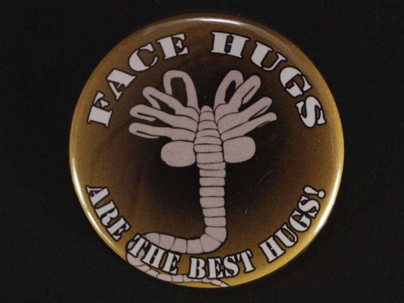 Sci-Fi Fandom Pins Sci-Fi Fandom Pins von WeegonzaBazaar