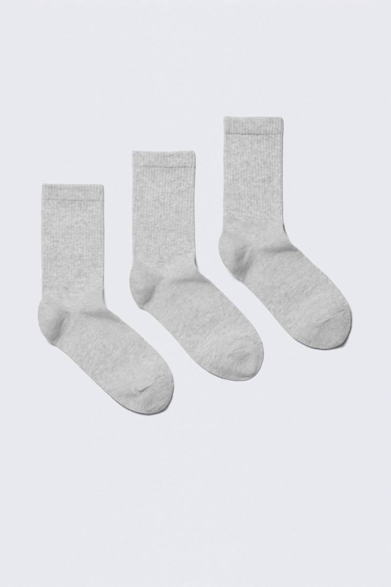 3-pack Ribbed Sporty Crew Socks von Weekday