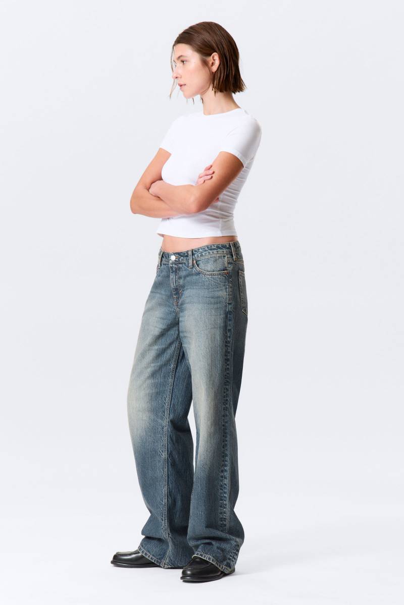 Ample Low Rise Loose Wide Leg Jeans von Weekday