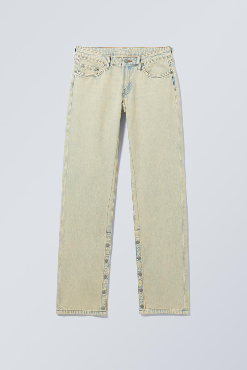 Arrow Low Straight Slit Jeans von Weekday