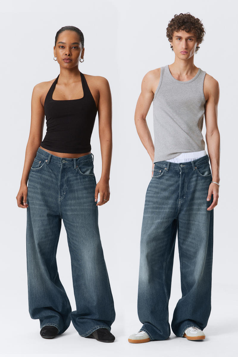Astro Loose Baggy Leg Jeans von Weekday