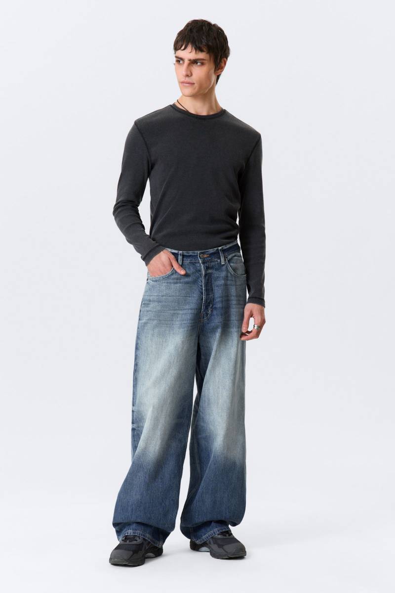 Astro Loose Baggy Leg Jeans von Weekday