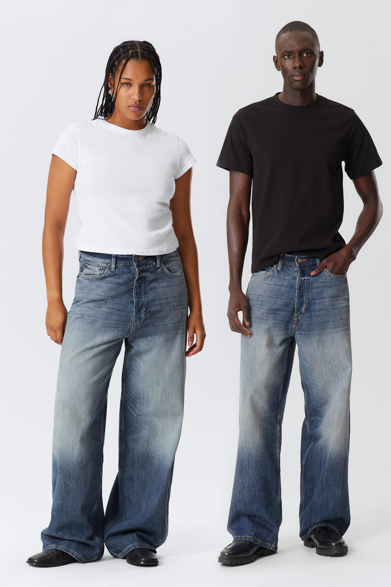 Astro Loose Baggy Leg Jeans von Weekday