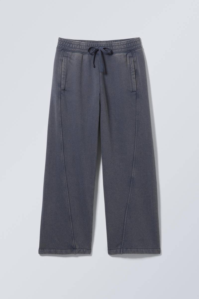 Astro Warped Sweatpants von Weekday