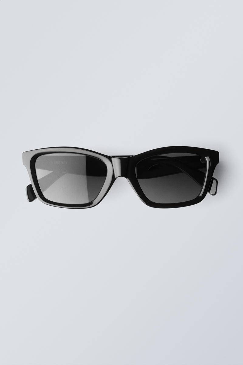 Bold Rectangular Sunglasses von Weekday