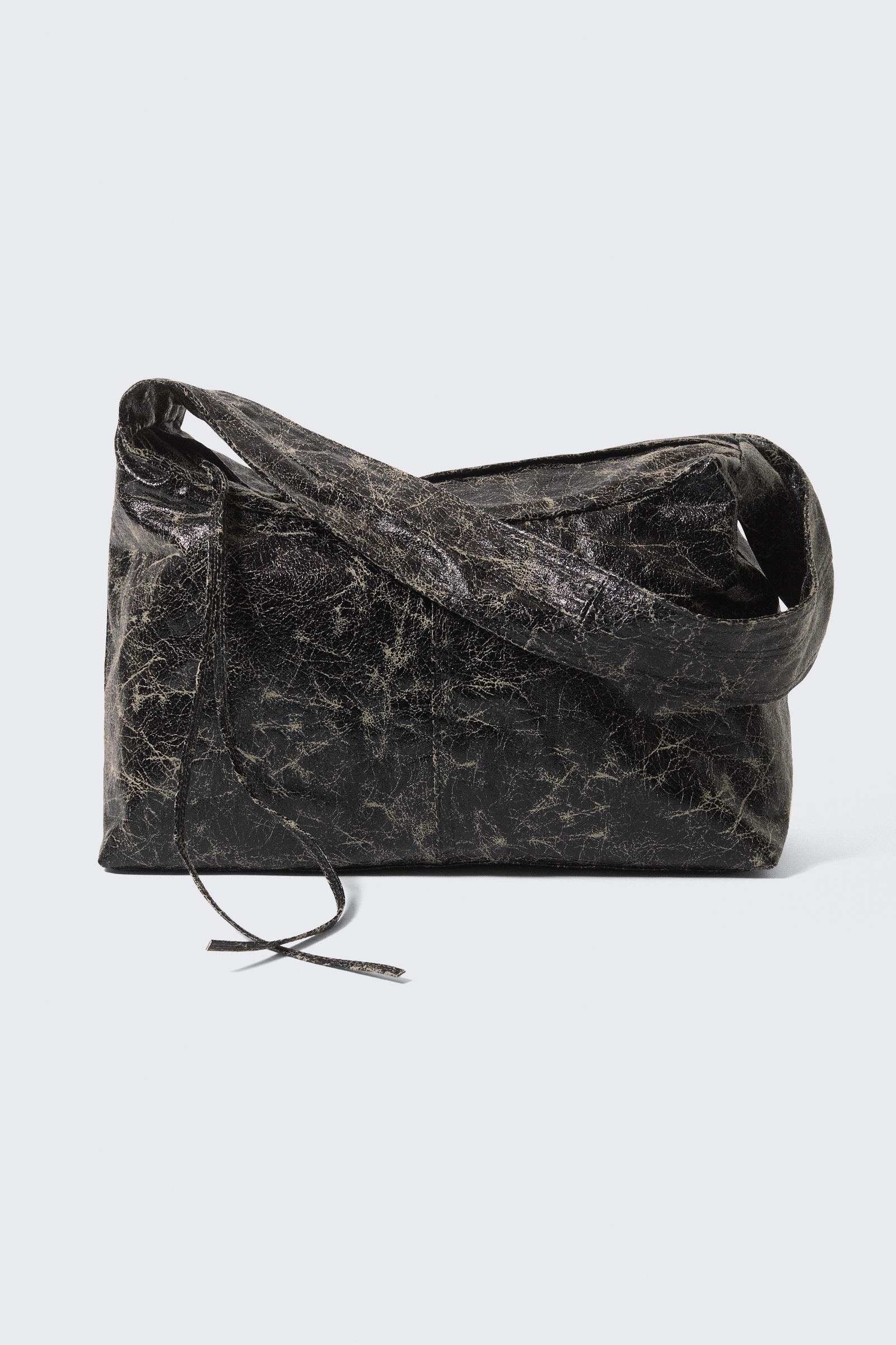 Coated Rectangular Shoulder Bag von Weekday