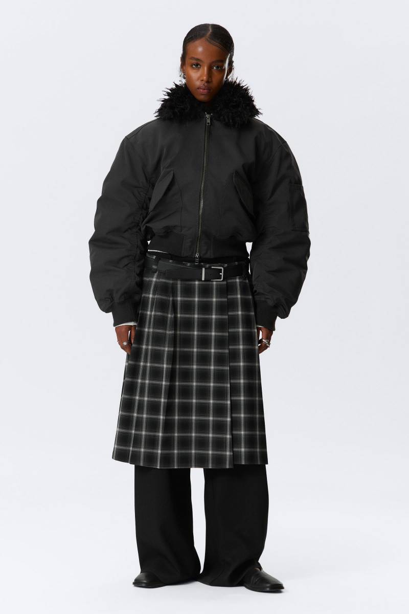 Faux Fur Collar Bomber Jacket von Weekday