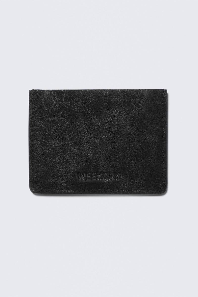 Faux Leather Card Holder von Weekday