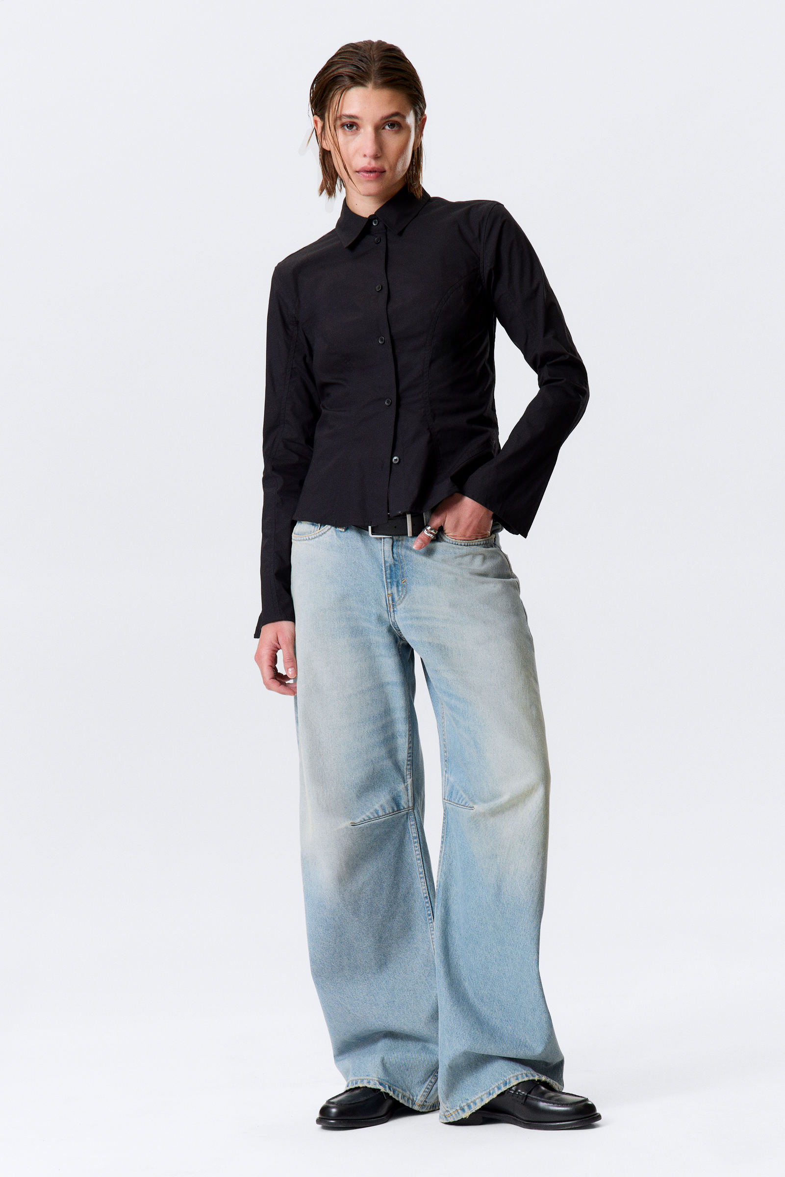 Fitted Long-Sleeved Cotton Shirt von Weekday