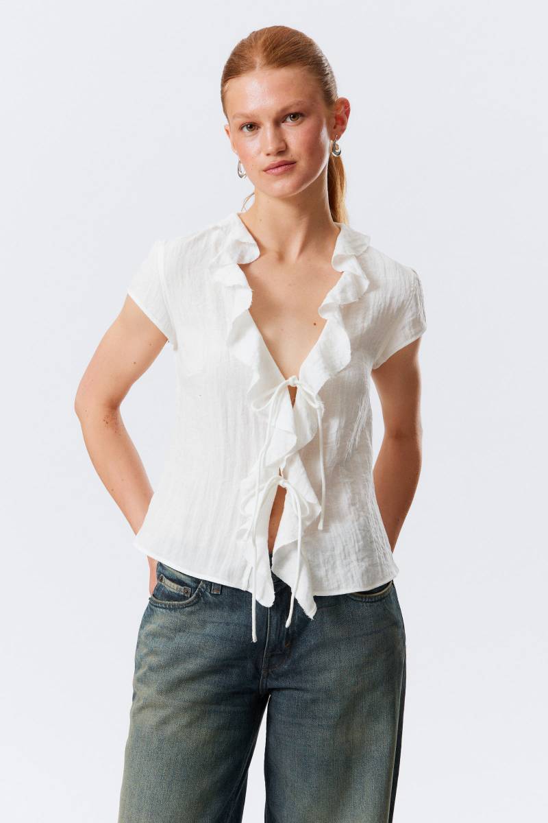 Frilled Tie-Front Top von Weekday