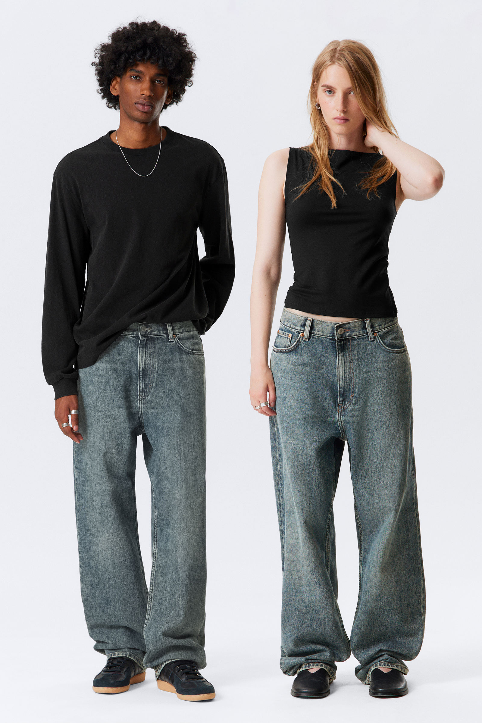 Galaxy Loose Straight Leg Jeans von Weekday