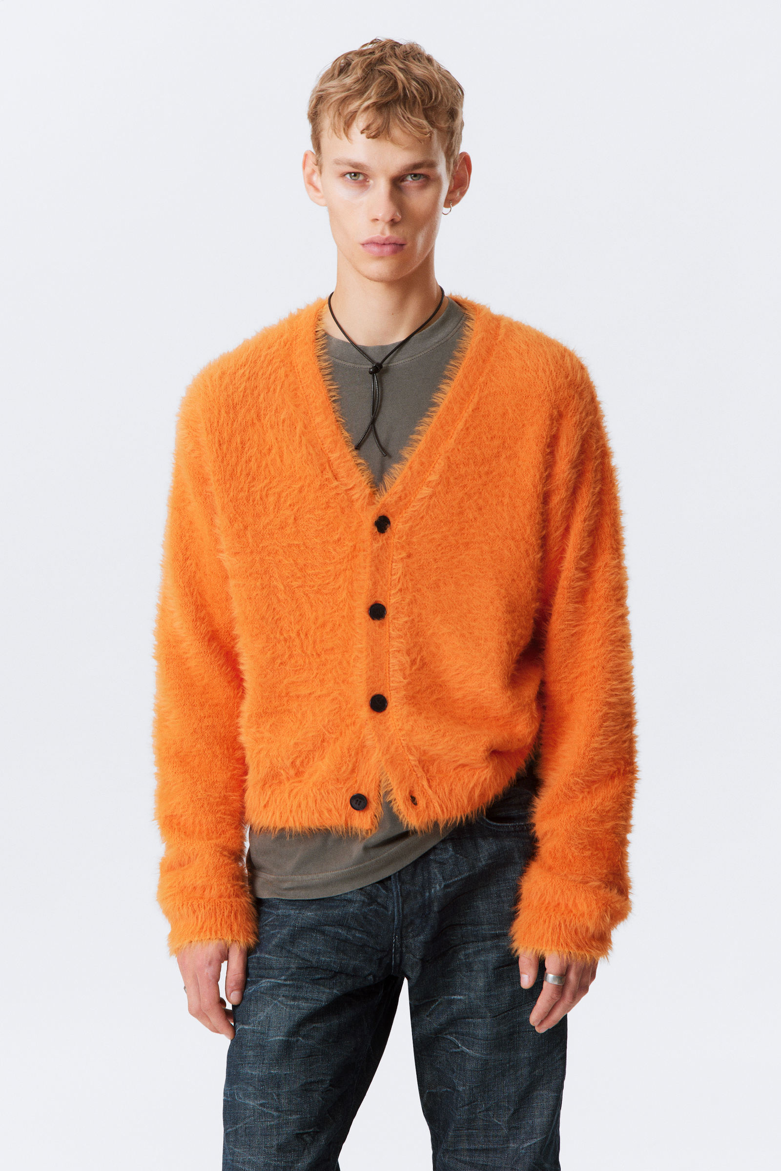 Hairy V-neck Cardigan von Weekday