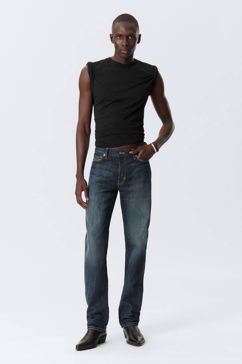 Klean Regular Straight Leg Jeans von Weekday