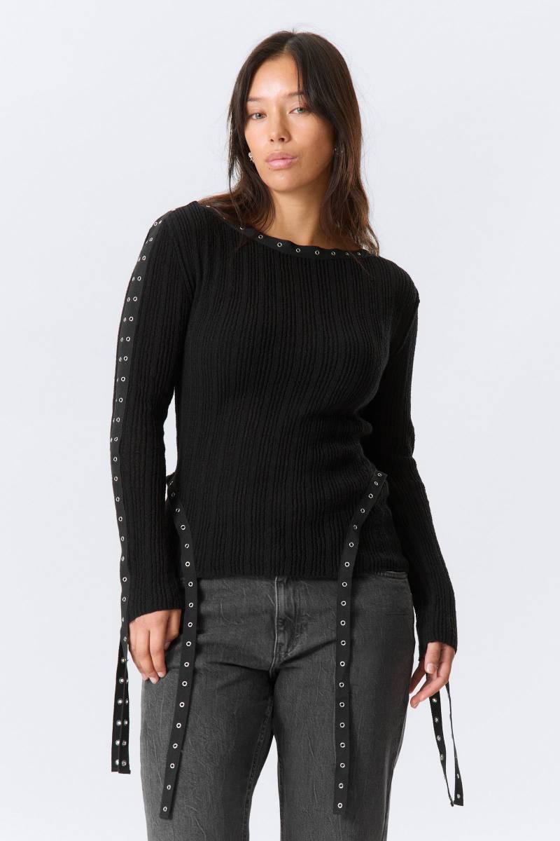 Knitted Eyelet Detail Boat-Neck Top von Weekday