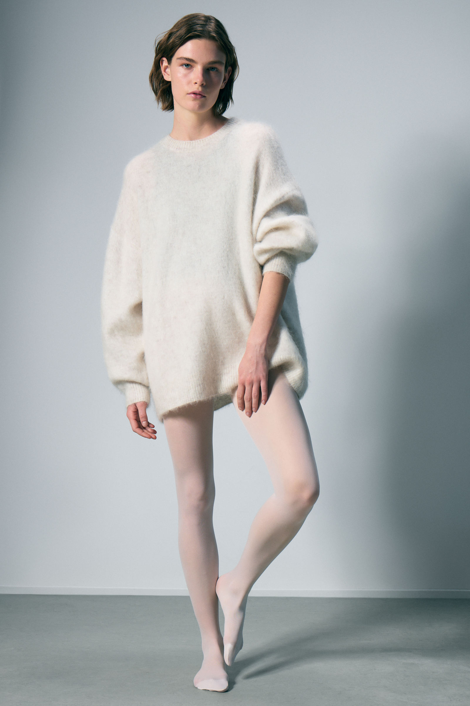 Knitted Oversized Mohair-Blend Sweater von Weekday