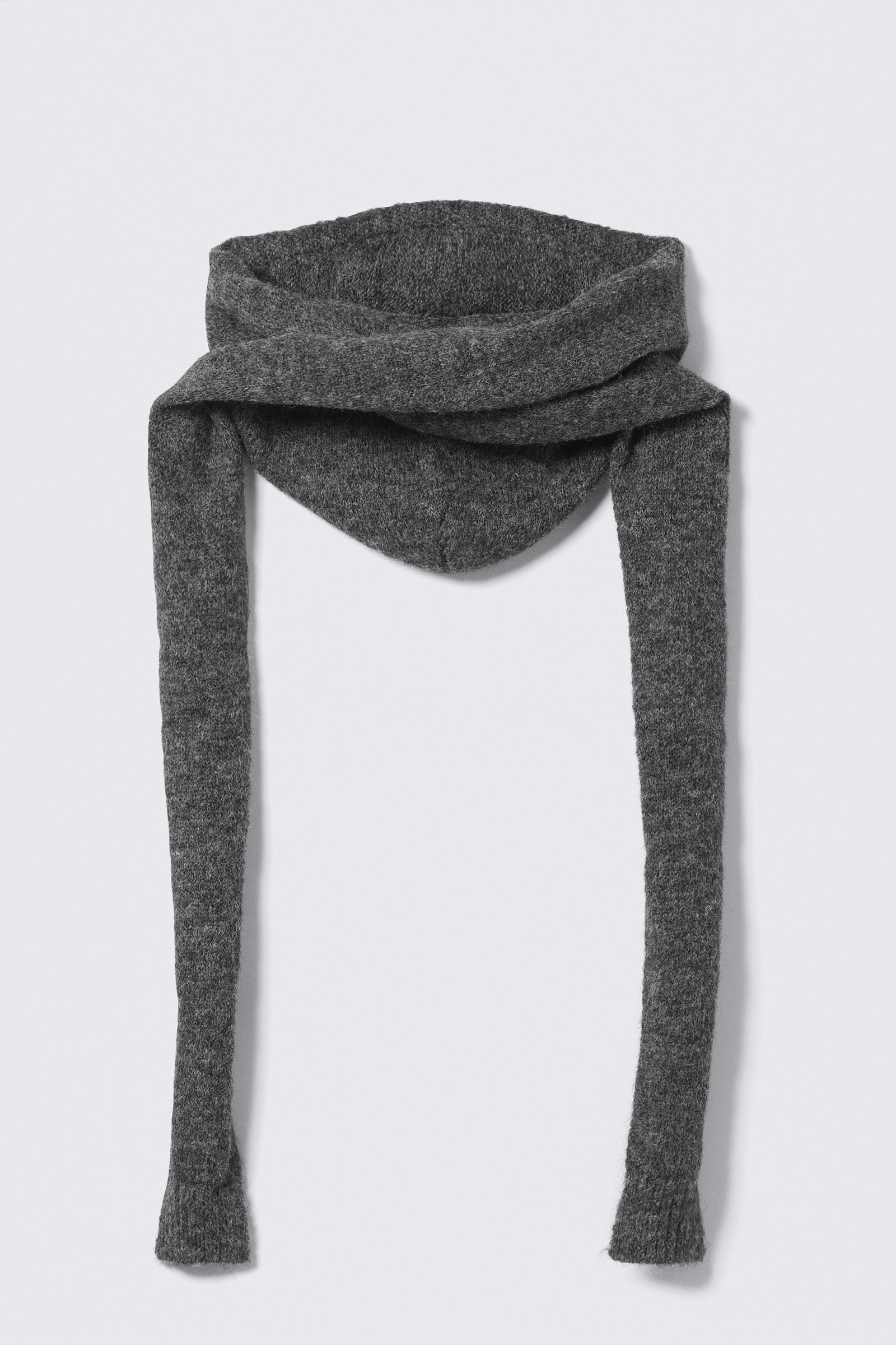 Knitted Tie Hood Scarf von Weekday