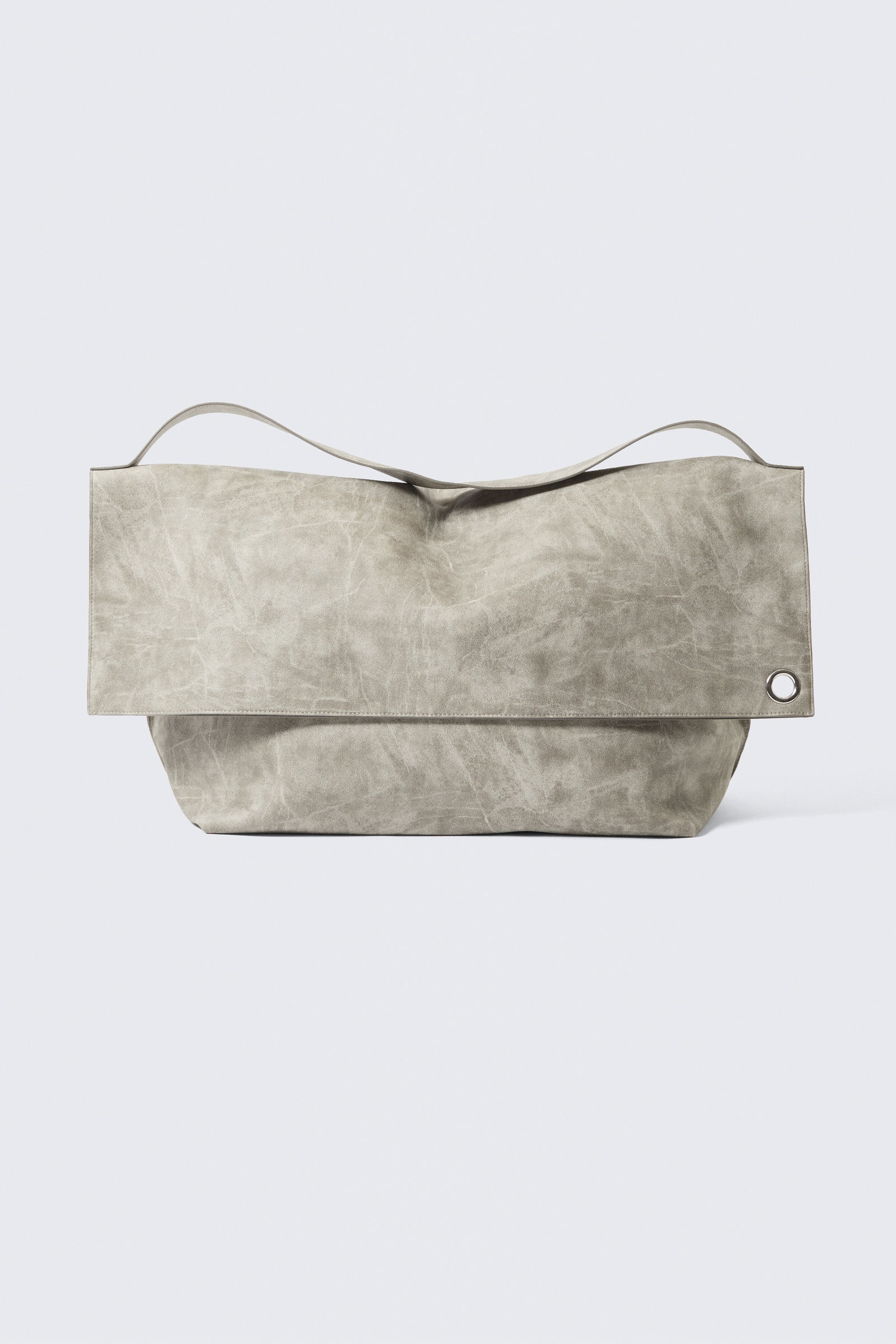 Large Faux Leather Clutch Bag von Weekday