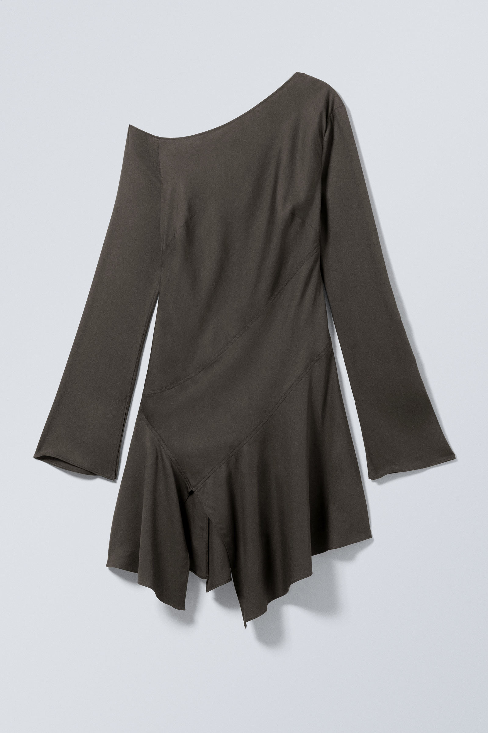 Long-Sleeved Asymmetric Mini Dress von Weekday