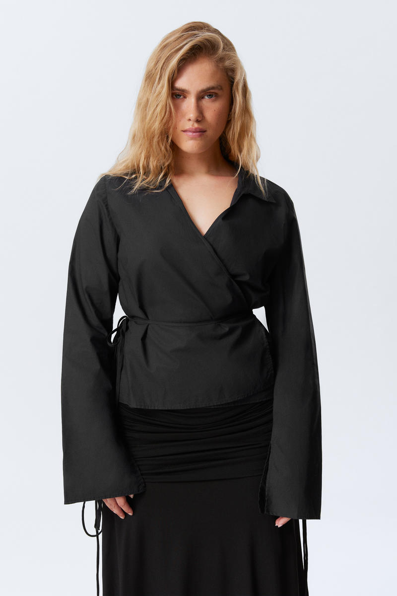 Long-Sleeved Wrap Poplin Shirt Long-Sleeved Wrap Poplin Shirt von Weekday