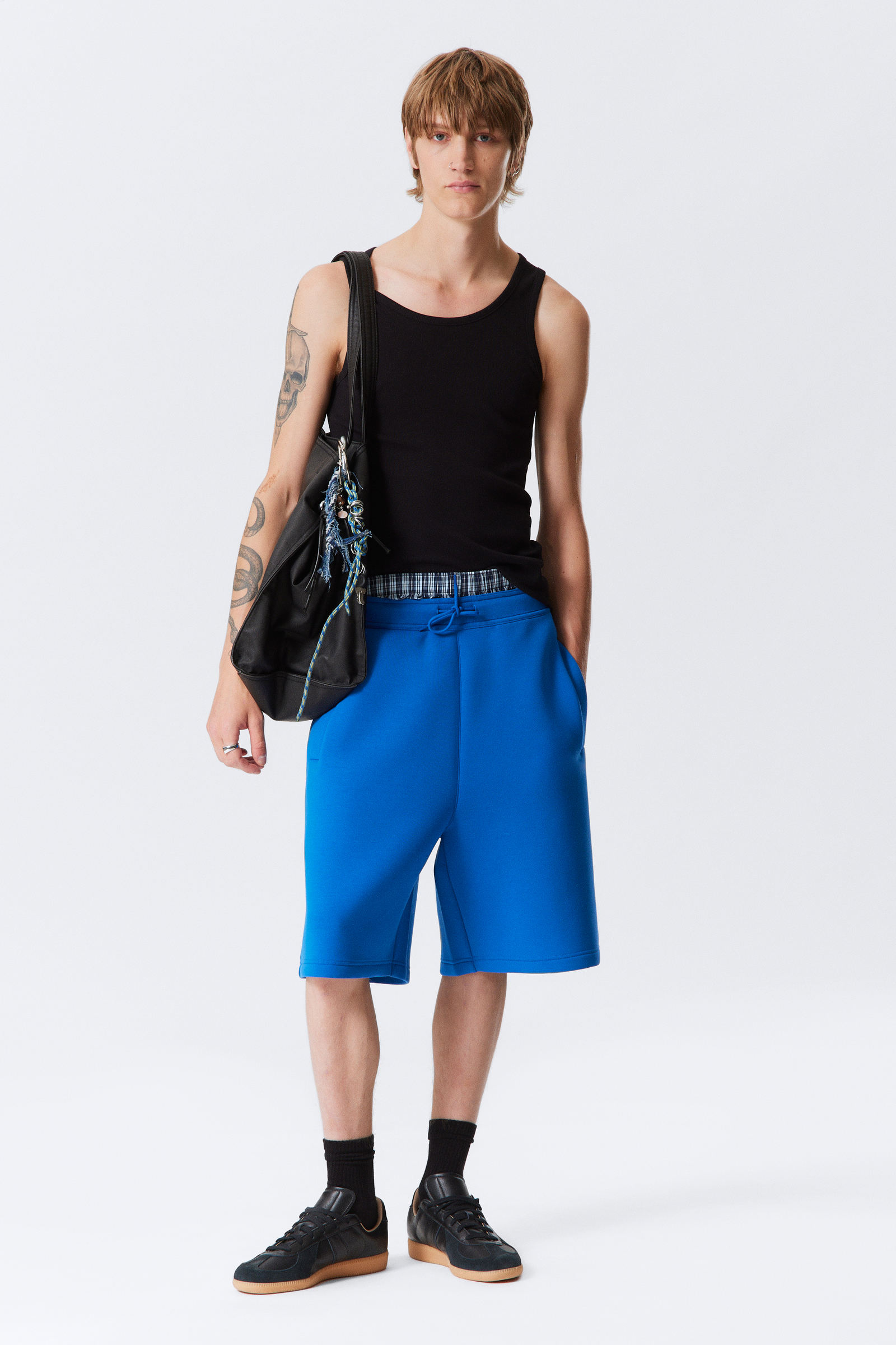 Loose Fit Scuba Shorts von Weekday