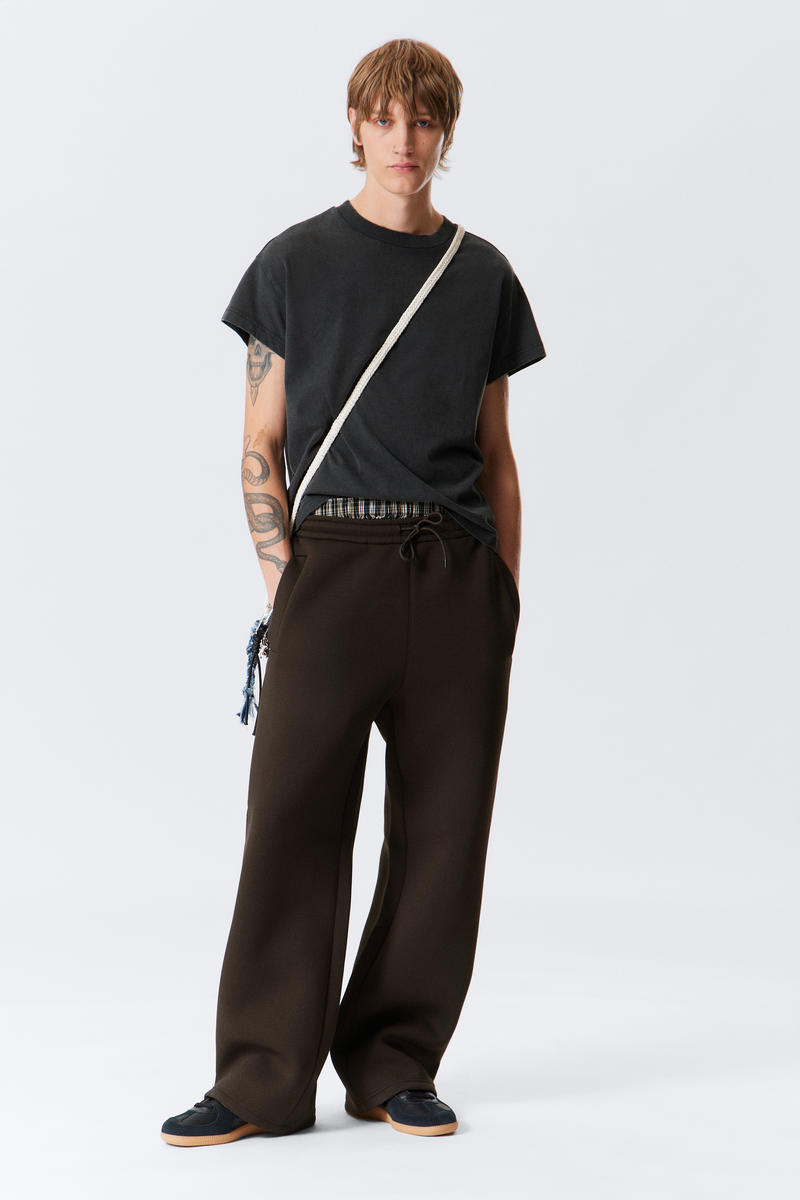 Loose Fit Scuba Sweatpants von Weekday