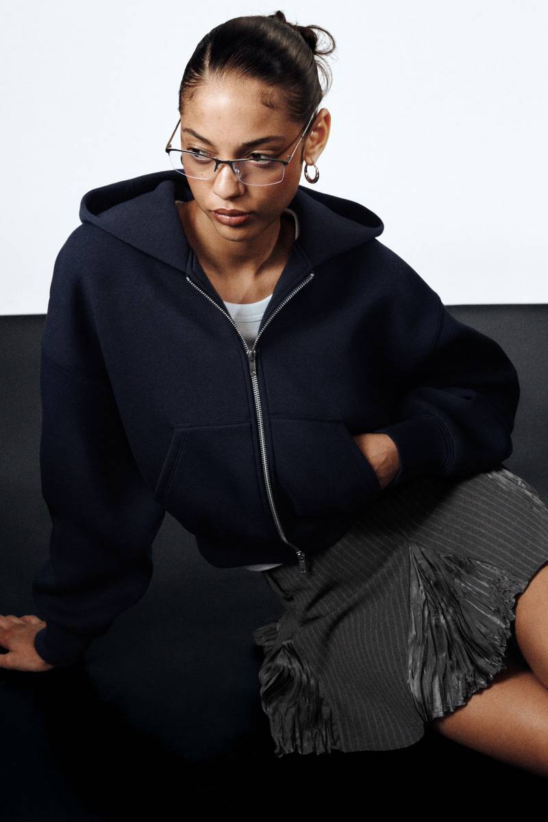 Loose Fit Scuba Zip Hoodie von Weekday